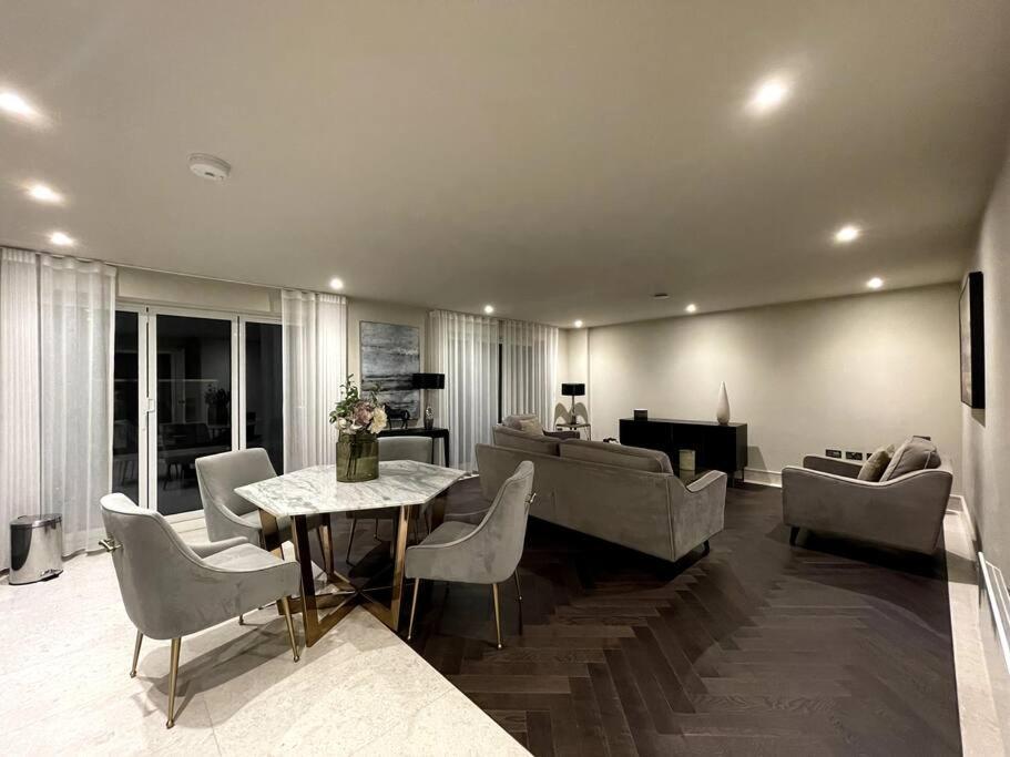 チグウェル2Br Urban Vista Retreat Chcl F7アパートメント エクステリア 写真