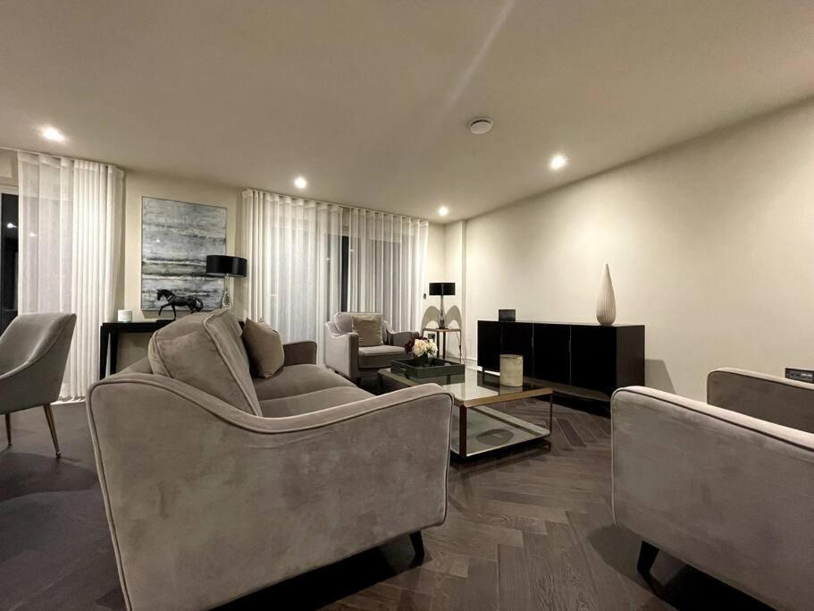 チグウェル2Br Urban Vista Retreat Chcl F7アパートメント エクステリア 写真