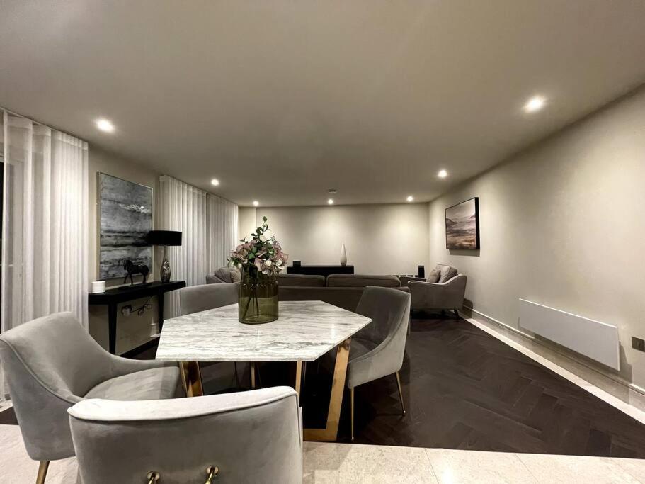 チグウェル2Br Urban Vista Retreat Chcl F7アパートメント エクステリア 写真